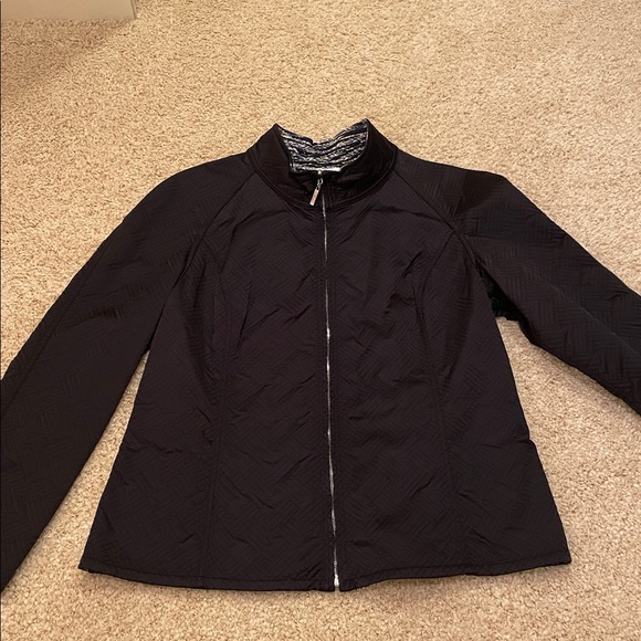 St. John Sport Patterned Jacket and Top Set - Picture 4 of 10